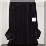 H04. Laundry velvet tunic with tags.  